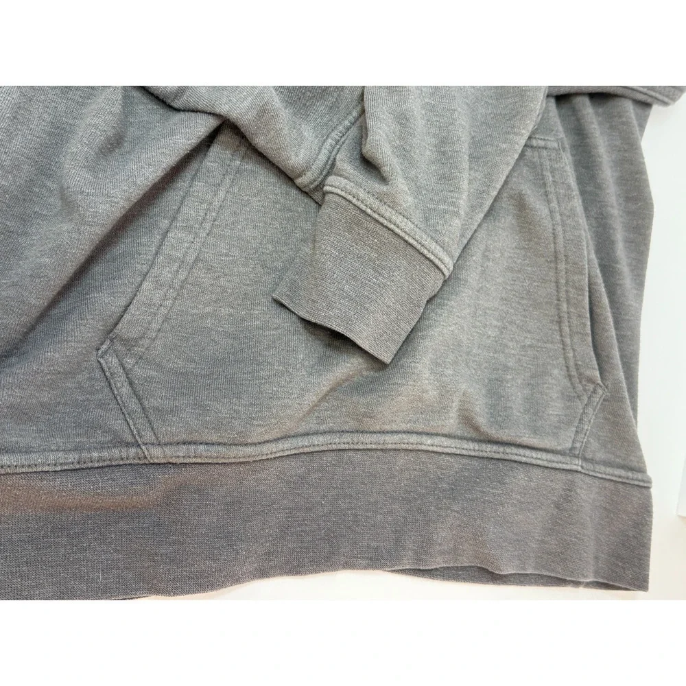 The North Face Men's Hoodie Medium Gray Red Logo Pullover Fleece Sweatshirt